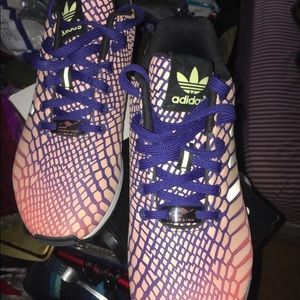 Adidas Sneakers